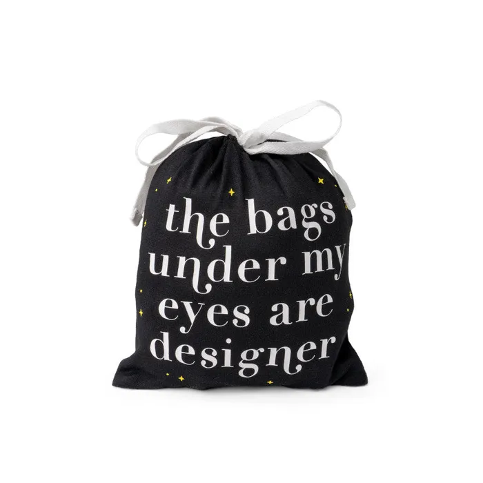 Canadian Gift Concept Earrings Night Shirt