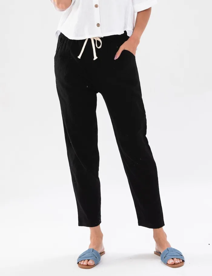Candlewick Gift Shop Cropped Ankle Cotton PantsOneSize Earrings