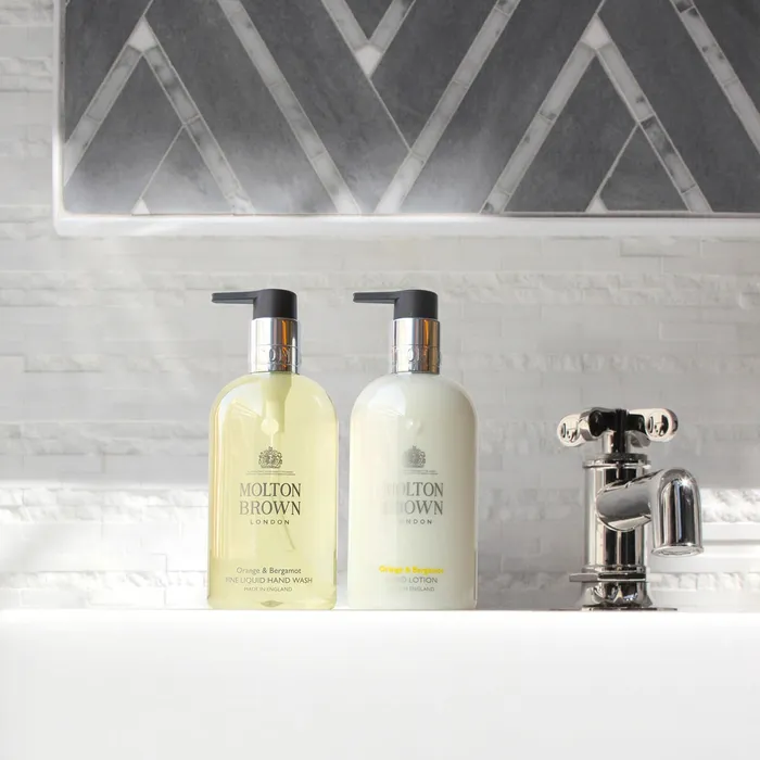 Earrings Liquid Hand Soap Molton Brown