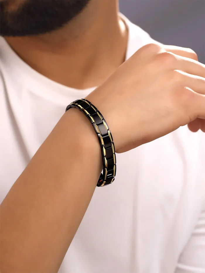 Earrings Yellow Chimes Yellow Chimes Bracelets for Men and Boys Fashion Black Bracelet for Men Stainless Steel Chain Bracelet for Men Birthday Gift for Men and Boys Anniversary Gift for Husband