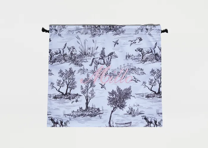 Jet Set Go Travel Hanging Toiletry Cosmetic Case Millos Jet Set Go Collection Earrings
