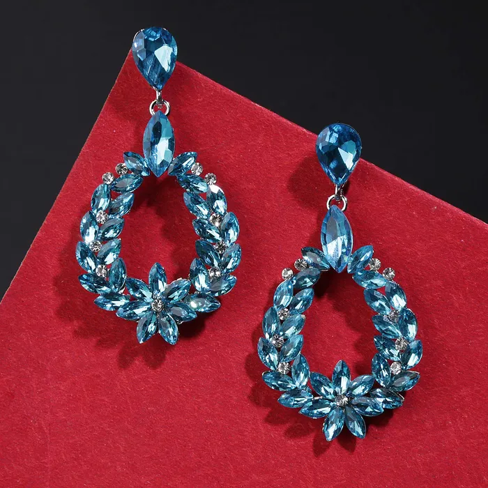Kairangi Kairangi Elegant Sparkling Blue Crystal Crystal Drop Earrings for Women and Girls Earrings