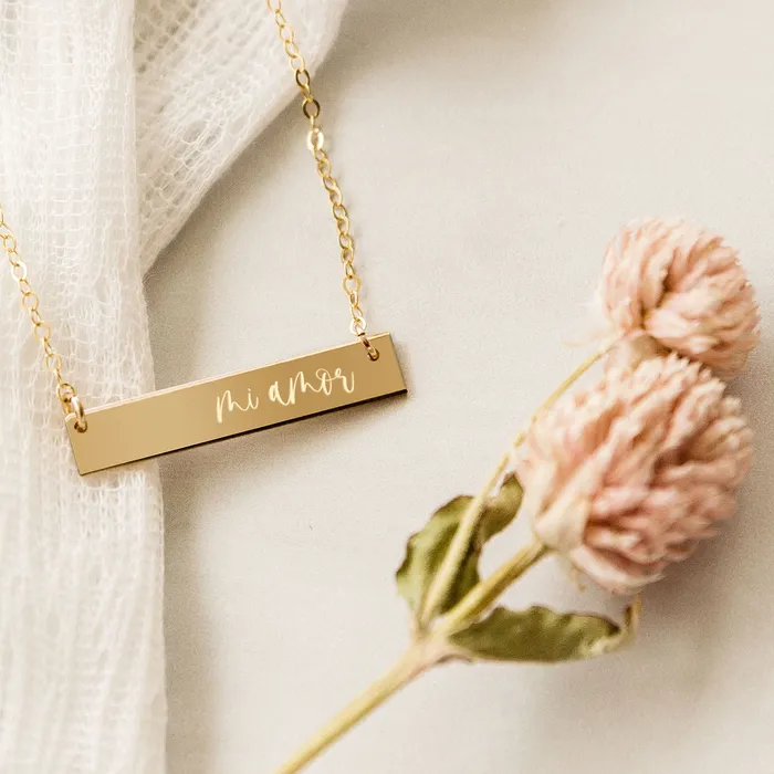 Mi Amor Bar Necklace Zen and Zuri Necklaces