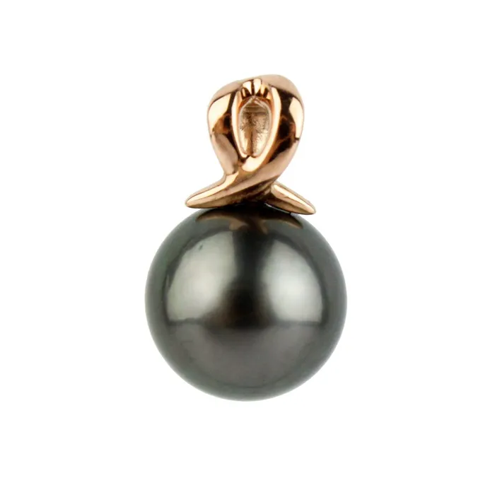 Midnight 94mm Tahitian Pearl Hau Pendant Kamoka Pearl Necklaces