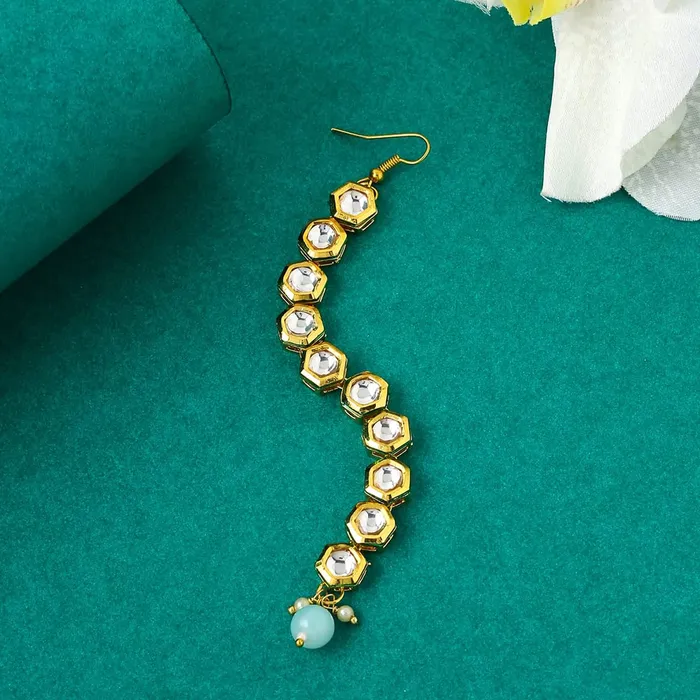 Necklaces Yellow Chimes Yellow Chimes Maangtikka for Women Gold Toned 2 Pcs of Kundan Studded Single Line Designed Pearl Drop Maangtikka for Women and Girls