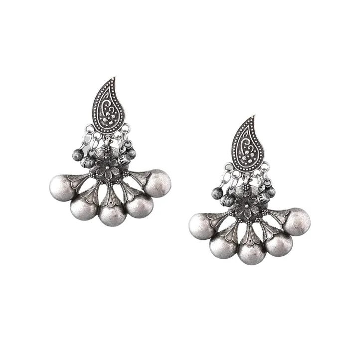 Necklaces Yellow Chimes Yellow Chimes Oxidised Earrings for Women Ethnic Oxidised Silver Plated Traditional Danglers Earrings for Women and Girls Necklaces Yellow Chimes Yellow Chimes Oxidised Earrings for Women Ethnic Oxidised Silver Plated Traditional Danglers Earrings for Women and Girls
