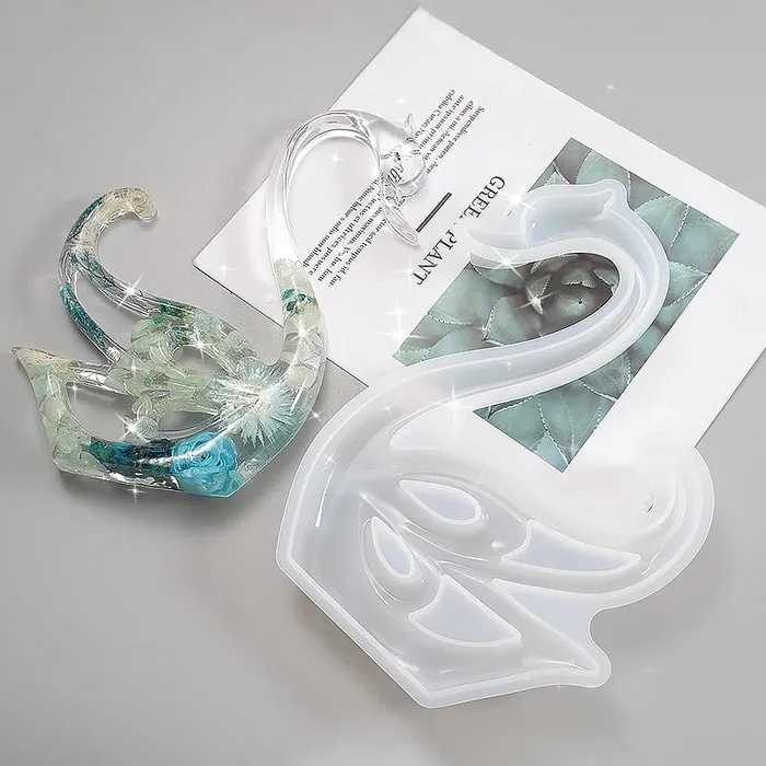 Resin Art Hub Necklaces Swan Shaped Silicone Mold for Resin Art