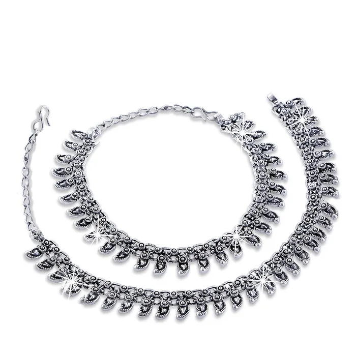 Rings Yellow Chimes Yellow Chimes Oxidised Silver Anklets for Women Silver Oxidised Anklets Antique 2 Pcs Traditional Payal Ethnic Anklets for Women and Girls Rings Yellow Chimes Yellow Chimes Oxidised Silver Anklets for Women Silver Oxidised Anklets Antique 2 Pcs Traditional Payal Ethnic Anklets for Women and Girls