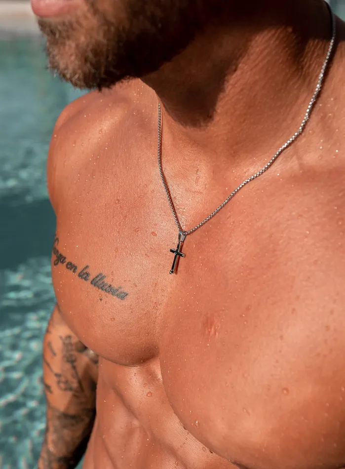 Sweatproof Waterproof Mens Medium Cross Necklace WE ARE ALL SMITH Mens Jewelry Clothing Necklaces