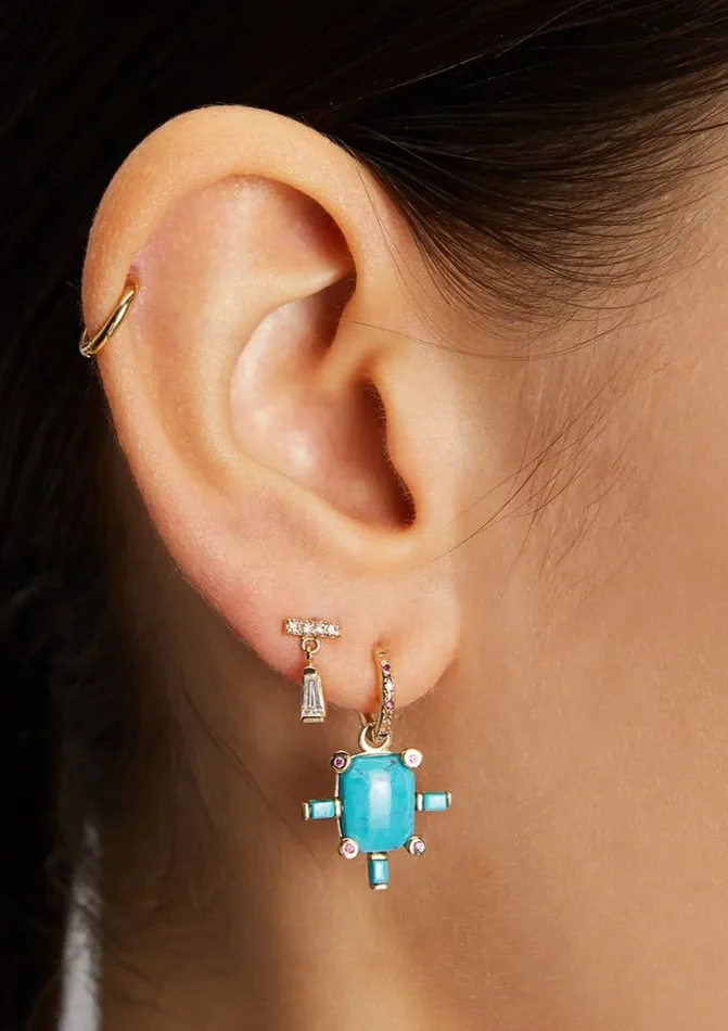 The Diamond Sway Stud Scosha Earrings