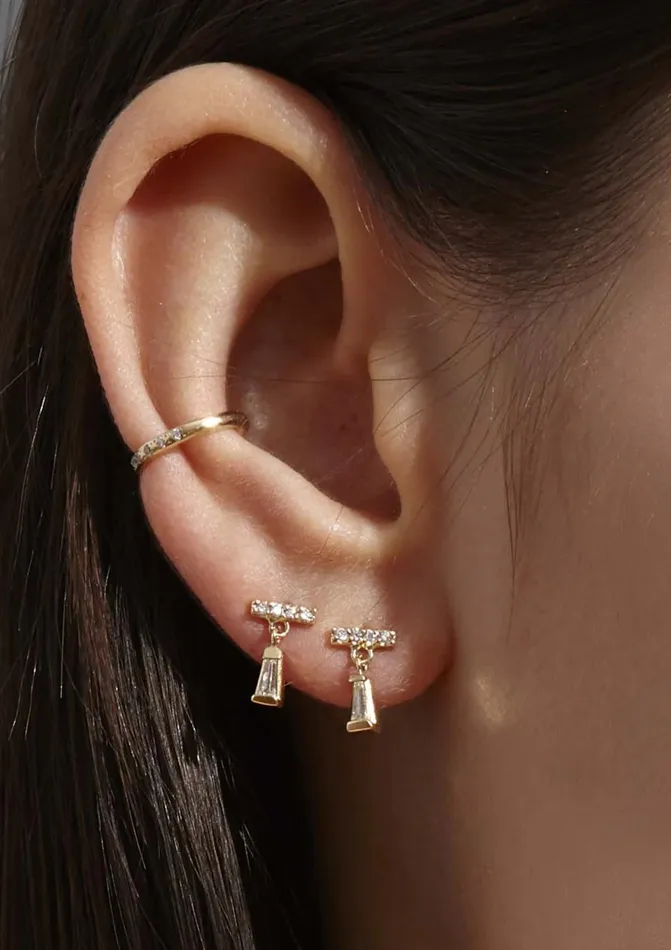 The Diamond Sway Stud Scosha Earrings