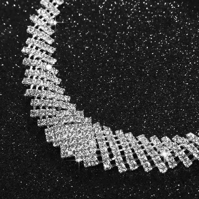 Yellow Chimes Earrings Yellow Chimes Crystal Jewellery Set for Women Crystal Jewelry Set Silver Plated Choker Necklace Set with Earrings for Women and Girls