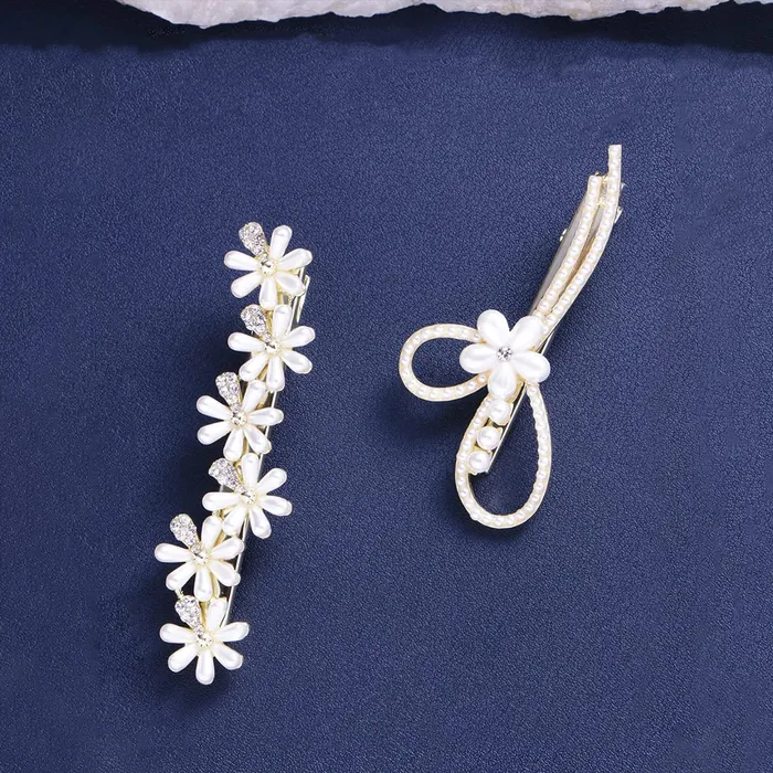 YELLOW CHIMES Earrings Yellow Chimes Hair Clips for Women 2 Pcs Hairclips for Girls Elegant Mini Pearl Allegator Clip Floral Hair Clips Hair Accessories for Women and Girls