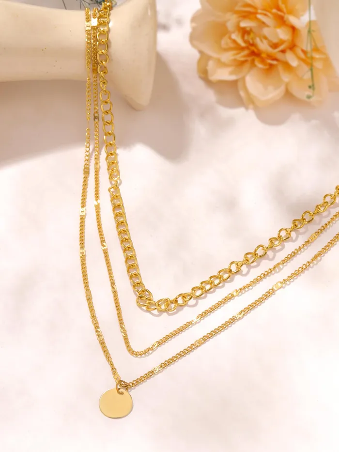 Yellow Chimes Necklaces Multi Layered Choker Necklace Gold Plated Chain Elegant Design Lobster Clasp 46 cm Gold