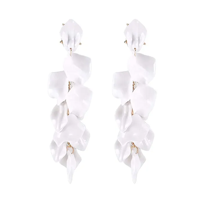 Yellow Chimes Necklaces Yellow Chimes Elegant Latest Fashion Gold Plated White Colour Flower Petals Design Dangler Earrings for Women and Girls Medium Model Number YCFJERPETLDNGWH Yellow Chimes Necklaces Yellow Chimes Elegant Latest Fashion Gold Plated White Colour Flower Petals Design Dangler Earrings for Women and Girls Medium Model Number YCFJERPETLDNGWH