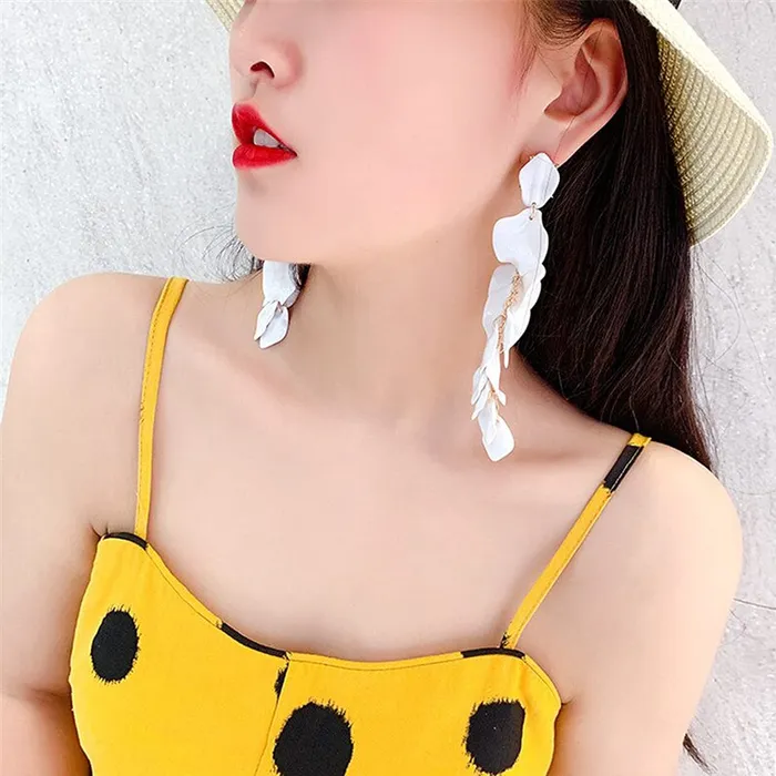 Yellow Chimes Necklaces Yellow Chimes Elegant Latest Fashion Gold Plated White Colour Flower Petals Design Dangler Earrings for Women and Girls Medium Model Number YCFJERPETLDNGWH