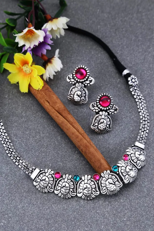 Yellow Chimes Necklaces Yellow Chimes Oxidised Jewellery Set for Women Authentic Kolhapuri Work Handmade Silver Traitional Choker Necklace Sets for Women and Girls