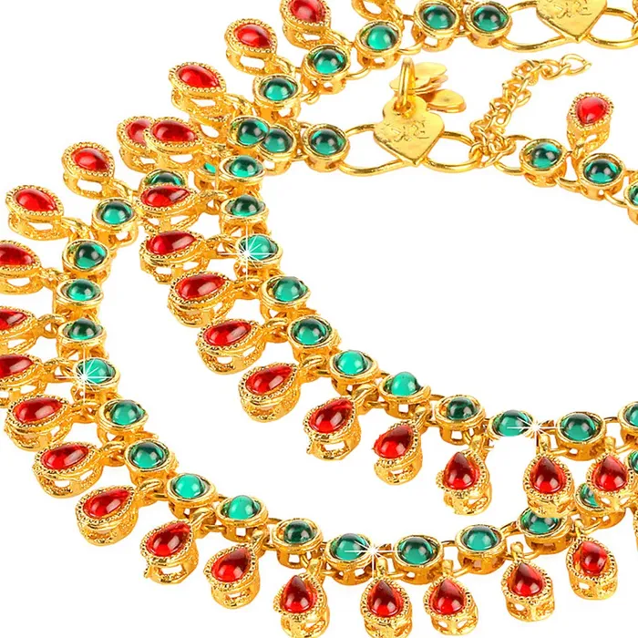Yellow Chimes Traditional Captive Beauty Gold Plated Payal Anklets for Women and Girls Yellow Chimes Bracelets