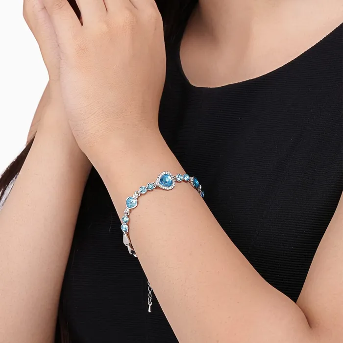 Yellow Chimes Yellow Chimes Bracelet for Women Blue and White Heart Shaped Crystal Bracelets Silver Toned Valentine Crystal Bracelet Accessories Jewellery Birthday And Anniversary Gift Bracelets